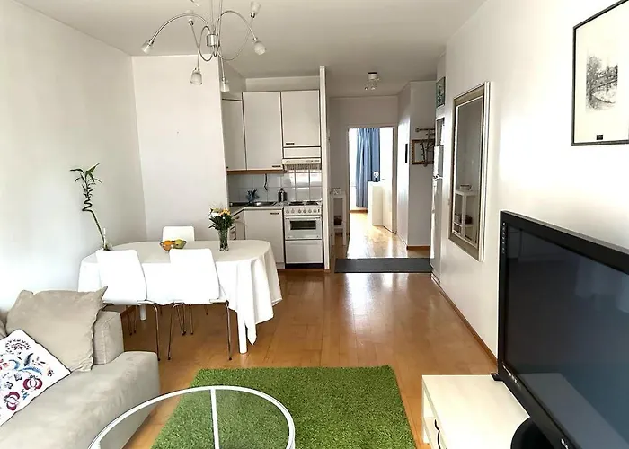 Roeoeperi - 50 M2 - Balcony Design District Apartment *