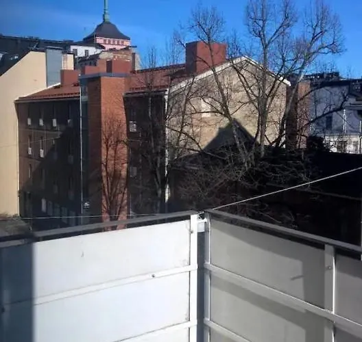 Roeoeperi - 50 M2 - Balcony Design District Apartment Helsinki