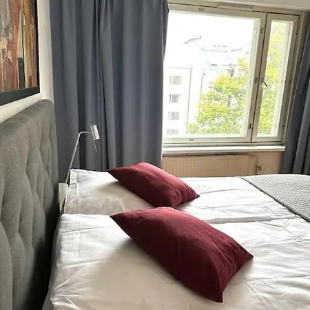 Roeoeperi - 50 M2 - Balcony Design District *